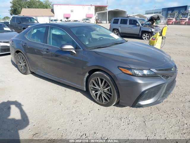 Toyota CAMRY SE 2021 4T1G11AK4MU563743 головне зображення