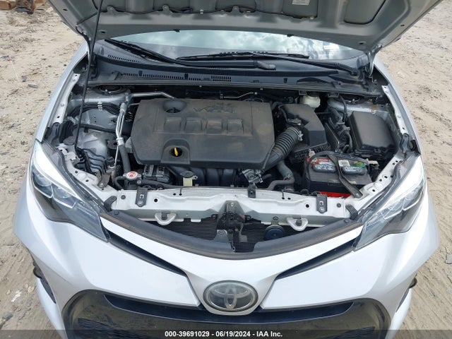 5YFBURHEXJP845754 Toyota COROLLA SE