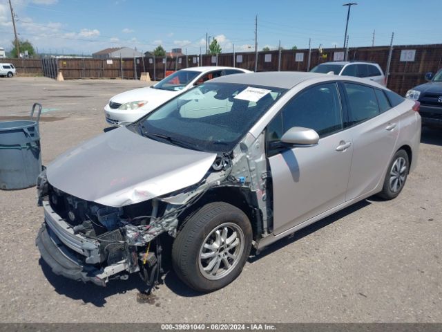 JTDKARFP1H3040385 Toyota Prius Prime Premium