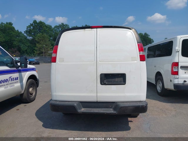 Chevrolet Express 2500 Work Van 2016 1GCWGAFF6G1222778 Image 16