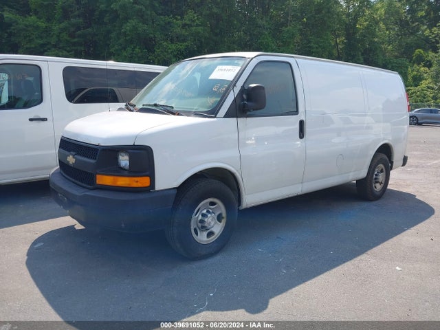 Chevrolet Express 2500 Work Van 2016 1GCWGAFF6G1222778 Image 2