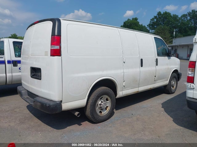 Chevrolet Express 2500 Work Van 2016 1GCWGAFF6G1222778 Image 4