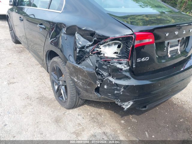 YV1612TB2F1312379 Volvo S60 T5 Premier