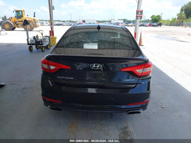 Hyundai Sonata Limited 2015 5NPE34AF1FH257512 Image 16