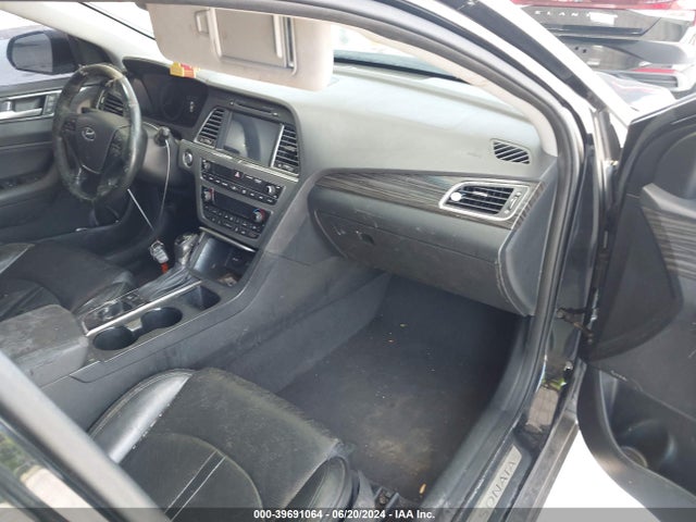 Hyundai Sonata Limited 2015 5NPE34AF1FH257512 Image 5