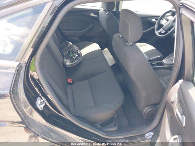 1FADP3H26JL238218 Ford FOCUS SEL
