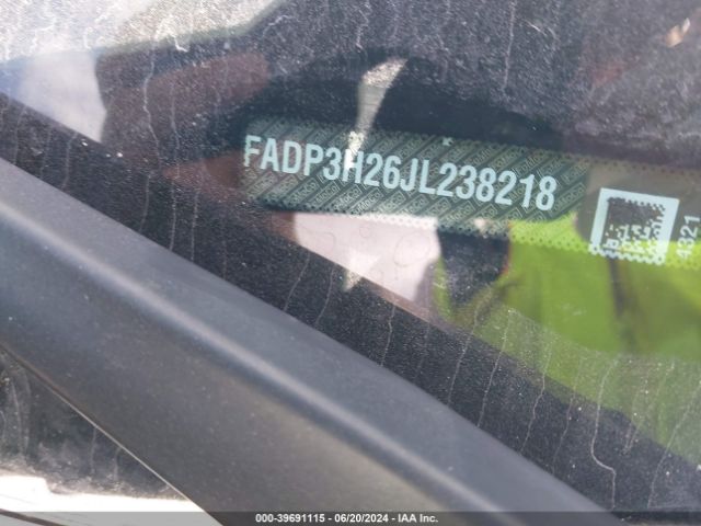 1FADP3H26JL238218 Ford FOCUS SEL