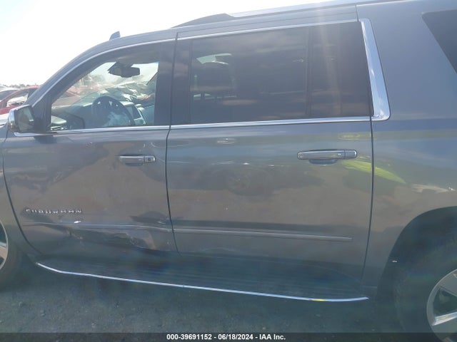 Chevrolet Suburban Premier 2019 1GNSKJKC1KR287256 Image 14