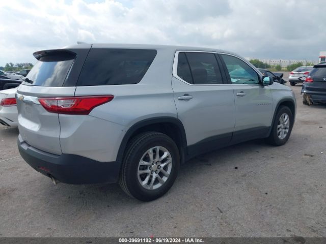 1GNERFKW1JJ207662 Chevrolet Traverse Ls