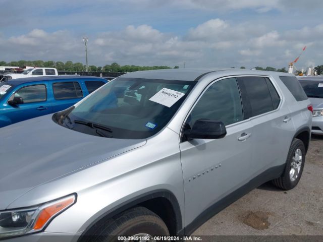 1GNERFKW1JJ207662 Chevrolet Traverse Ls