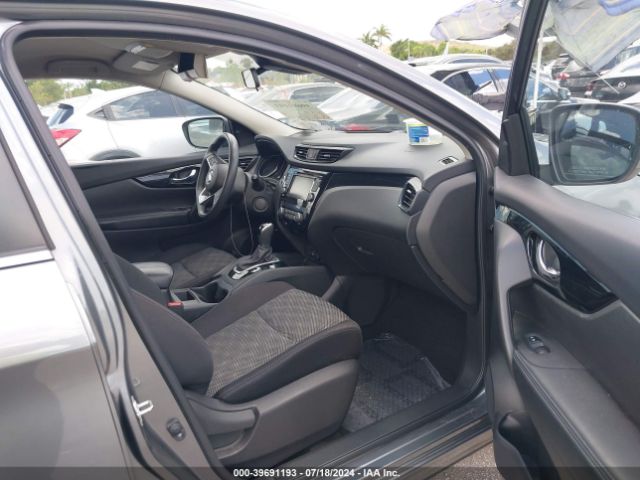 JN1BJ1CP1KW530291 Nissan Rogue Sport Sv