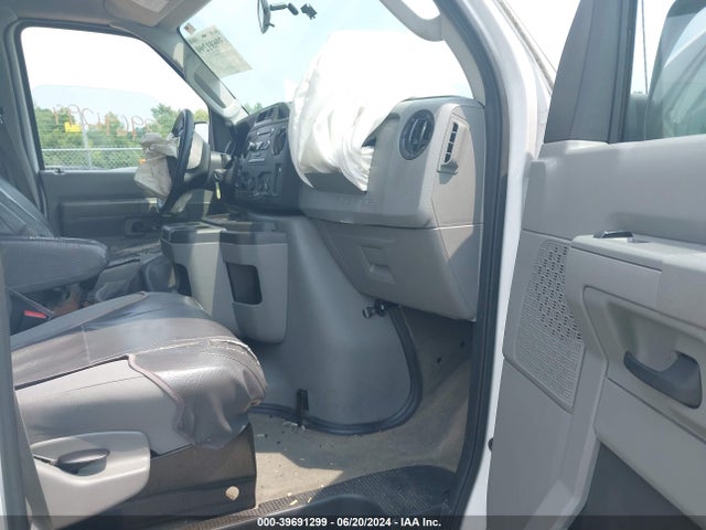 Ford E-350 Super Duty Xlt 2014 1FBNE3BLXEDA99964 Image 5
