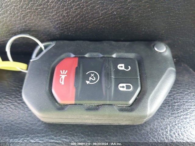 1C4GJXAG0KW621691 Jeep Wrangler Sport S 4x4