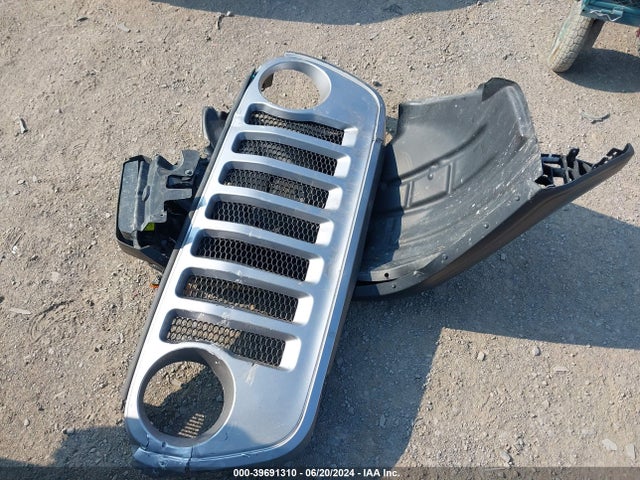 1C4GJXAG0KW621691 Jeep Wrangler Sport S 4x4