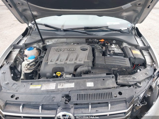 1VWCN7A37EC052177 Volkswagen Passat 2.0l Tdi Sel Premium