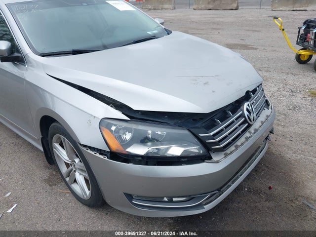 1VWCN7A37EC052177 Volkswagen Passat 2.0l Tdi Sel Premium