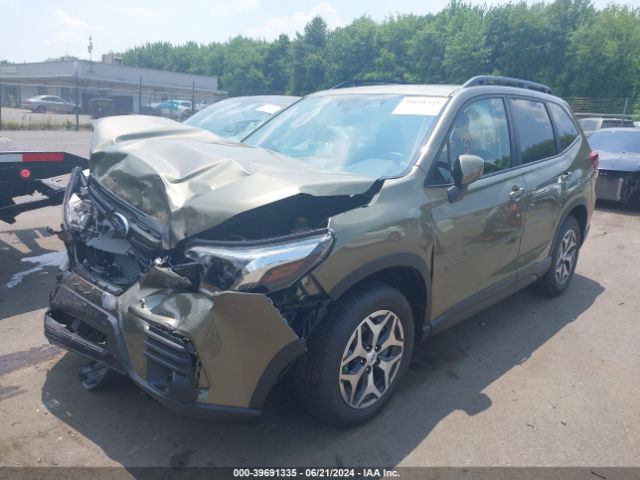 JF2SKADCXRH481338 Subaru Forester Premium