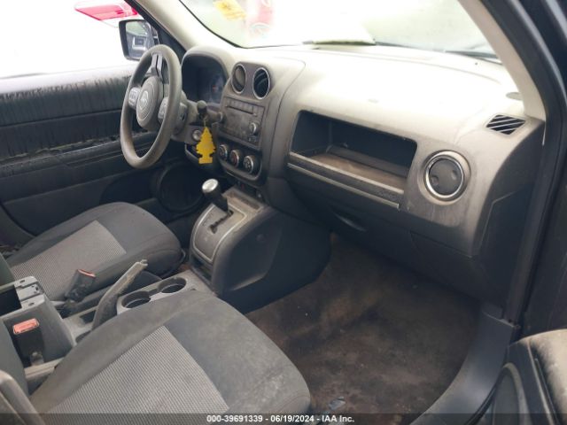 1C4NJPBB9FD186472 Jeep Patriot Sport