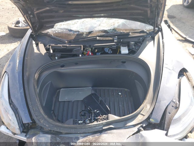 2023 TESLA MODEL 3 5YJ3E1EA5PF664957 Photo 9