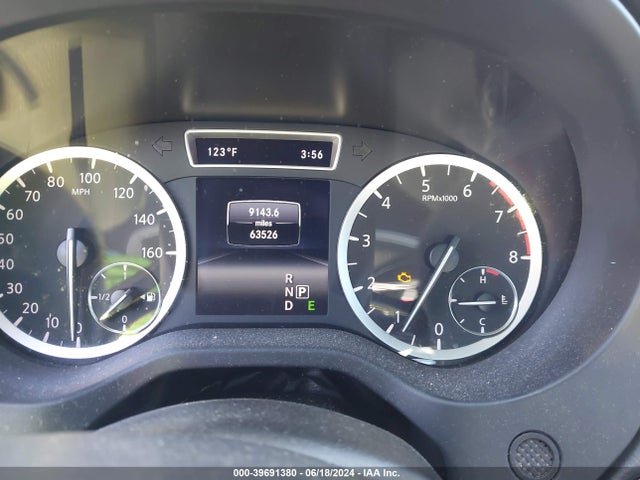 SJKCH5CPXHA014681 Infiniti Qx30 Sport