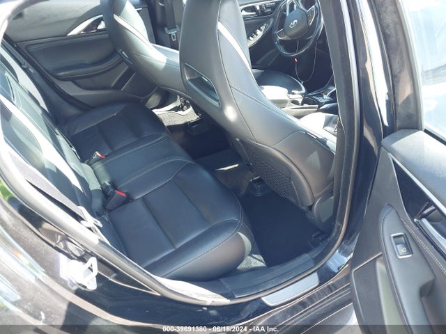 SJKCH5CPXHA014681 Infiniti Qx30 Sport