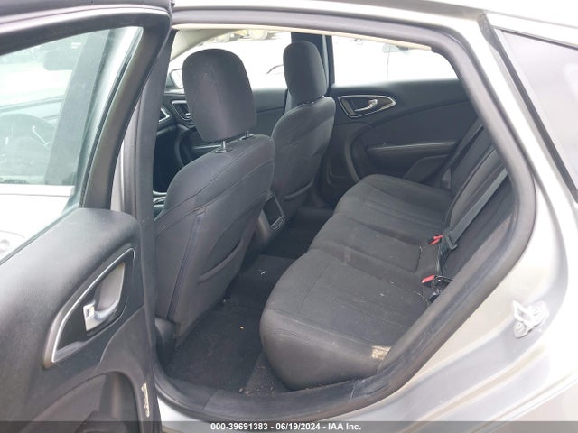 1C3CCCAB6GN177482 Chrysler 200 Limited