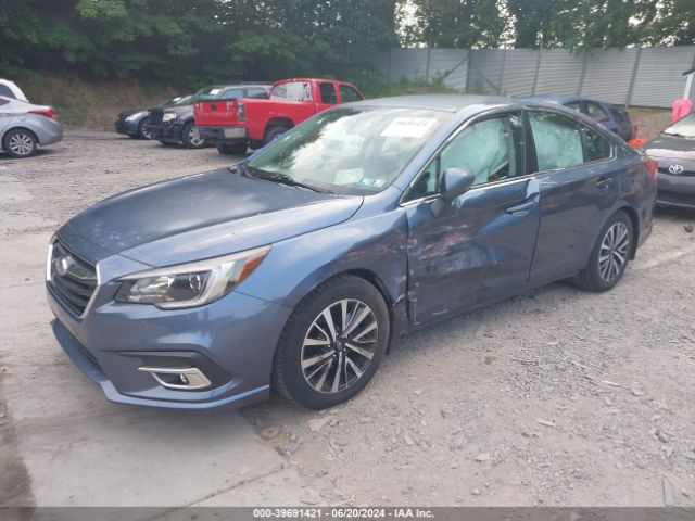 4S3BNAF60J3040266 Subaru Legacy 2.5i Premium