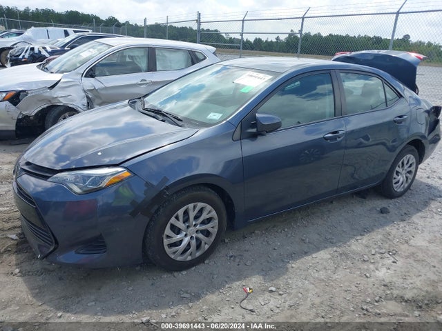 Toyota COROLLA LE 2019 2T1BURHE4KC170159 Image 2