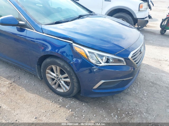 Hyundai SONATA SE 2017 5NPE24AF0HH583288 Image 6