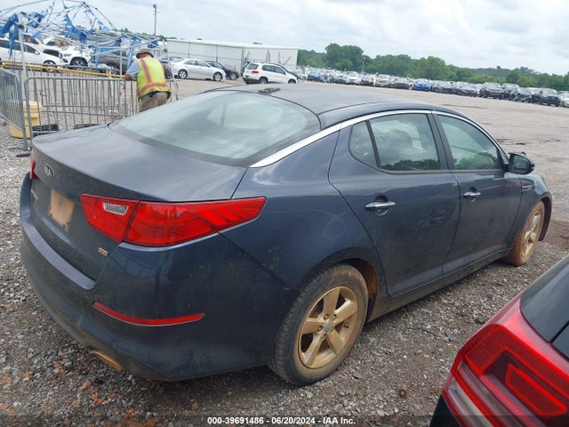 KIA Optima Lx 2015 KNAGM4A74F5585213 Image 4