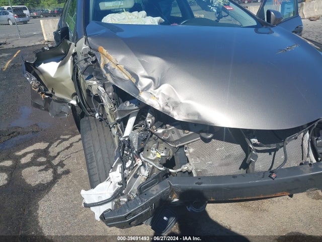 Toyota COROLLA SE 2019 2T1BURHEXKC167234 Image 6