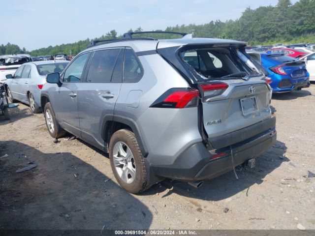 2T3P1RFV4MW196318 Toyota Rav4 Xle