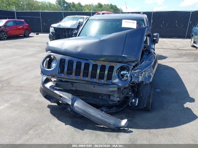 1C4NJPBA2HD124941 Jeep Patriot Sport Fwd