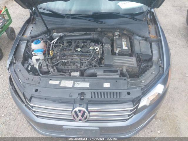 1VWAT7A37EC030869 Volkswagen Passat 1.8t S
