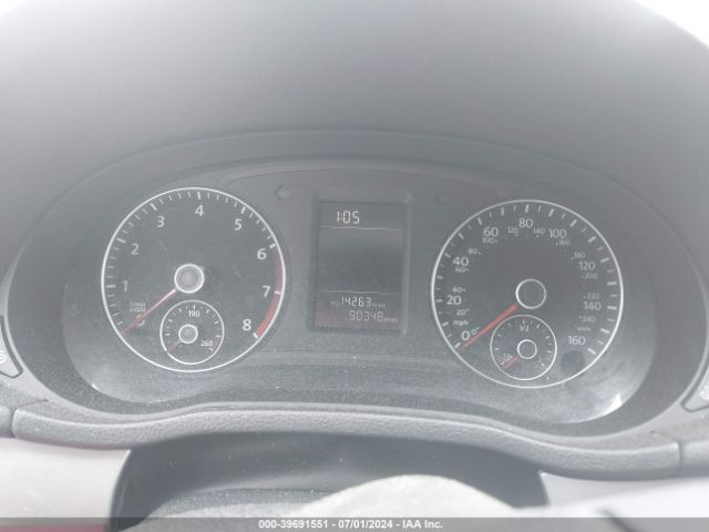 1VWAT7A37EC030869 Volkswagen Passat 1.8t S