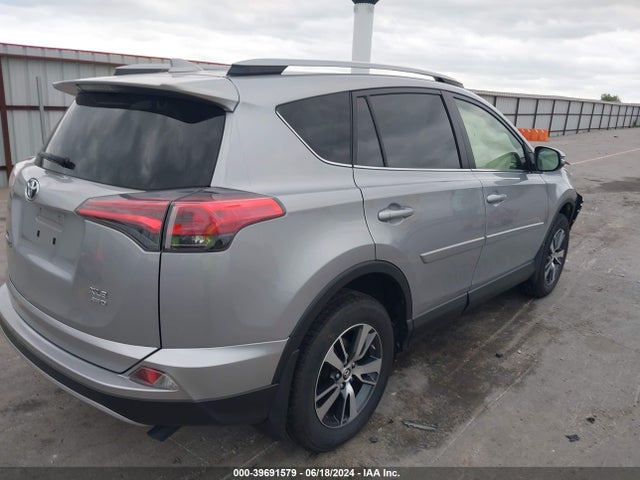 Toyota Rav4 Xle 2018 JTMRFREV9JD236591 Image 4