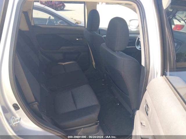 JA4AZ3A34EZ005770 Mitsubishi Outlander Se