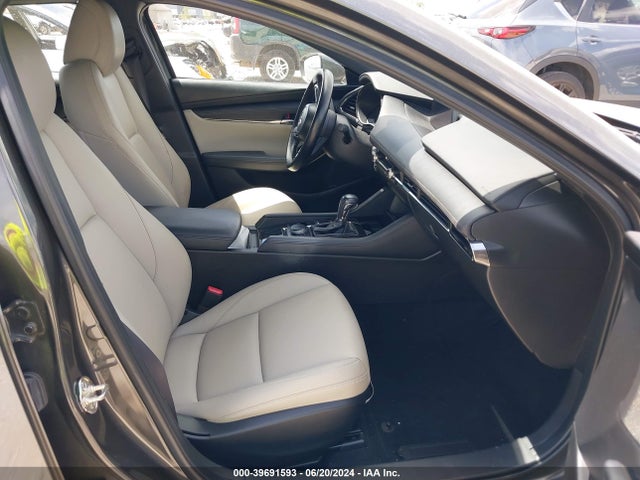 JM1BPBMM1K1122750 Mazda Mazda3 Preferred Package