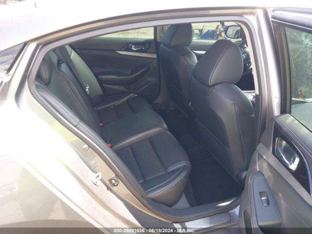 1N4AA6AP8GC438456 Nissan Maxima 3.5 Sl