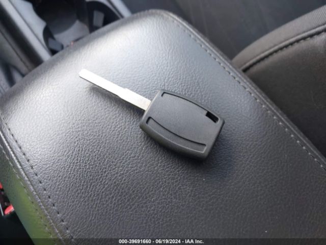 1FADP3M29HL336661 Ford FOCUS SEL