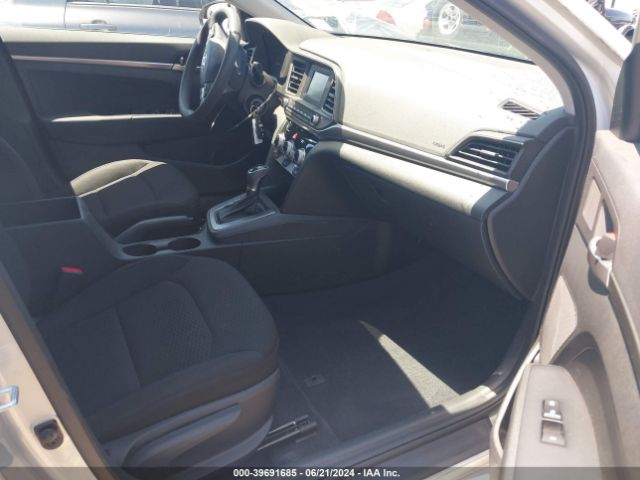 5NPD74LF0KH464335 Hyundai ELANTRA SE