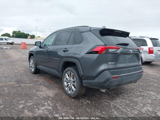 Toyota Rav4 Xle Premium 2023 2T3A1RFV0PC372017 Image 3