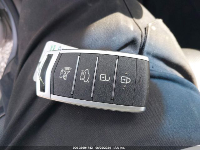 KMTF54JH8KU054117 Genesis G90 5.0 Ultimate