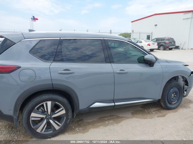 5N1BT3CA1PC904692 Nissan Rogue Sl Fwd