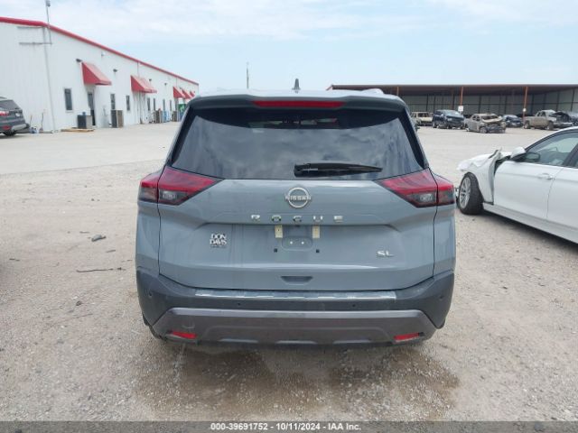 5N1BT3CA1PC904692 Nissan Rogue Sl Fwd