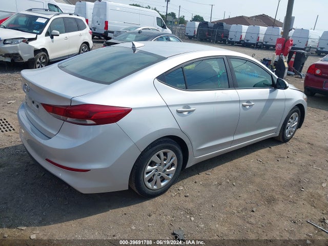 Hyundai ELANTRA SE 2017 KMHD74LF5HU433088 Image 4