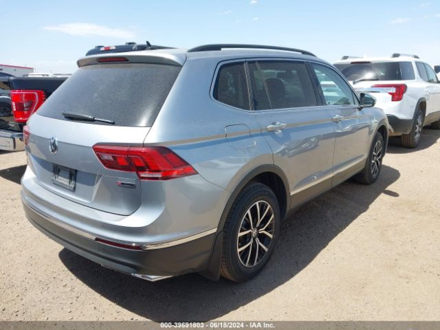 3VV2B7AX6MM088919 Volkswagen Tiguan