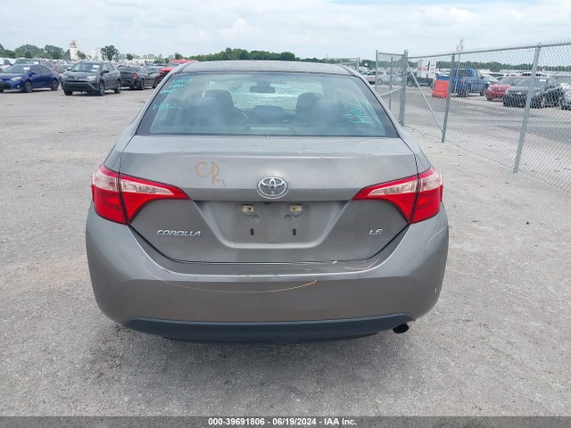 Toyota COROLLA LE 2018 5YFBURHEXJP828758 Image 16