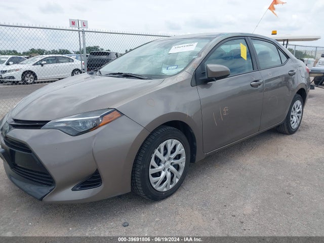 Toyota COROLLA LE 2018 5YFBURHEXJP828758 Image 6