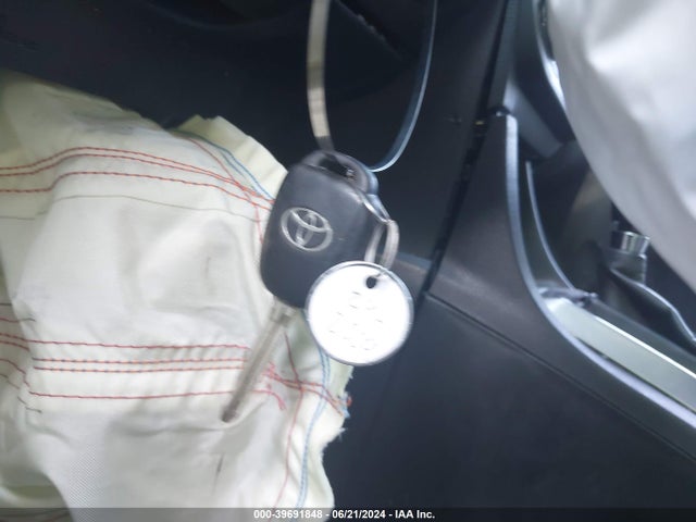 Toyota COROLLA LE 2016 2T1BURHE4GC655215 Image 11